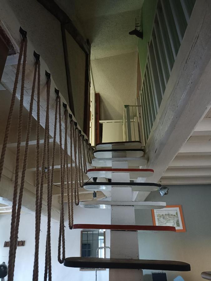 Gîte Le 16, Sous Les Trémières Fleurey-sur-Ouche Esterno foto