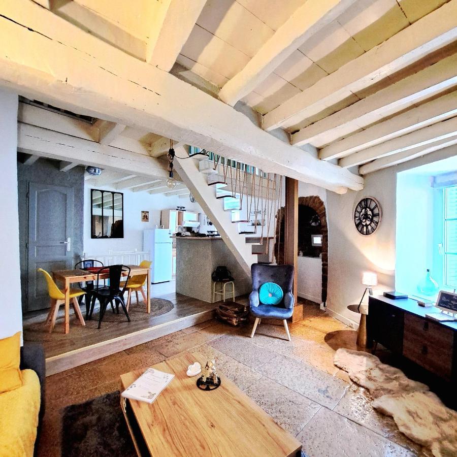 Gîte Le 16, Sous Les Trémières Fleurey-sur-Ouche Esterno foto